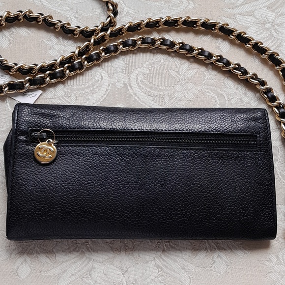 Chanel Vintage Black Caviar Clutch or Crossbody with Gold CC Zipper Tag! - Picture 3 of 12